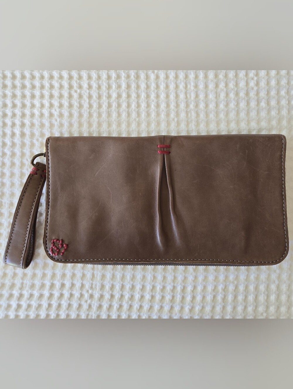 49 Square Miles Brown Leather Wristlet Clutch Zip Around Organizer